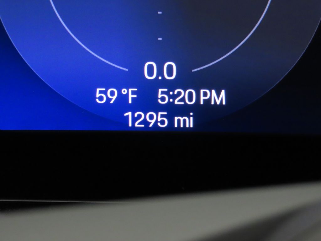 Thumbnail: 2024 Porsche Macan - 18