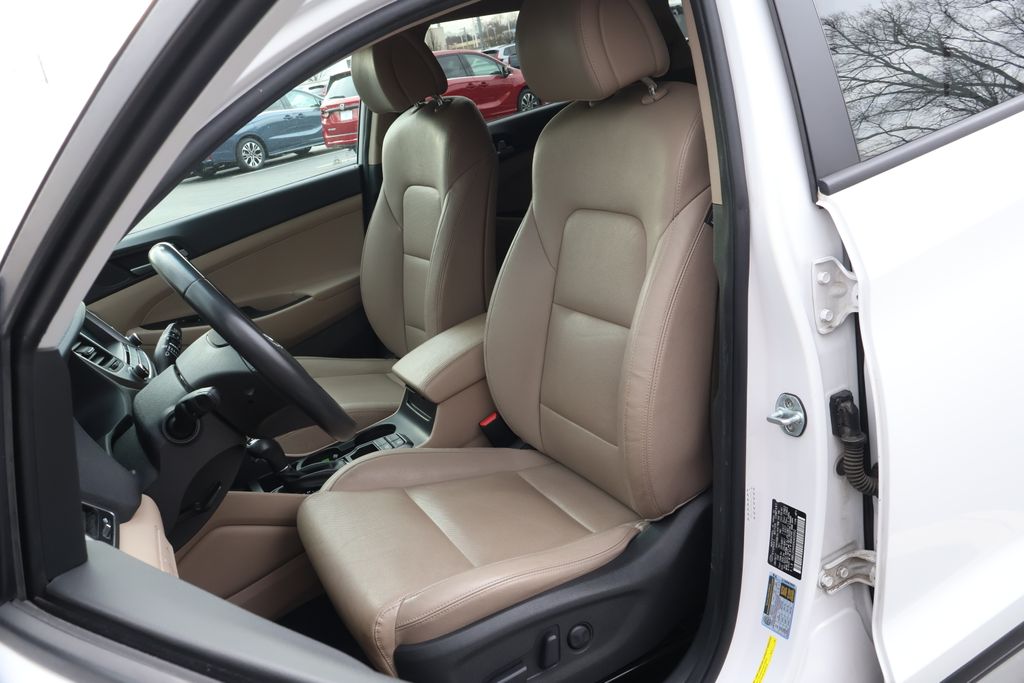 Thumbnail: 2017 Hyundai Tucson - 29