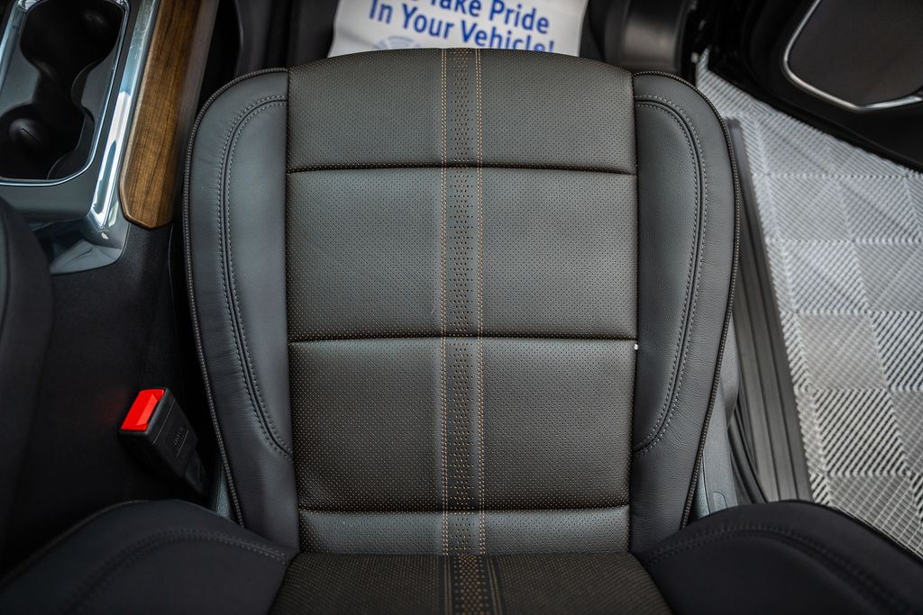 ChevroletSilverado 150035