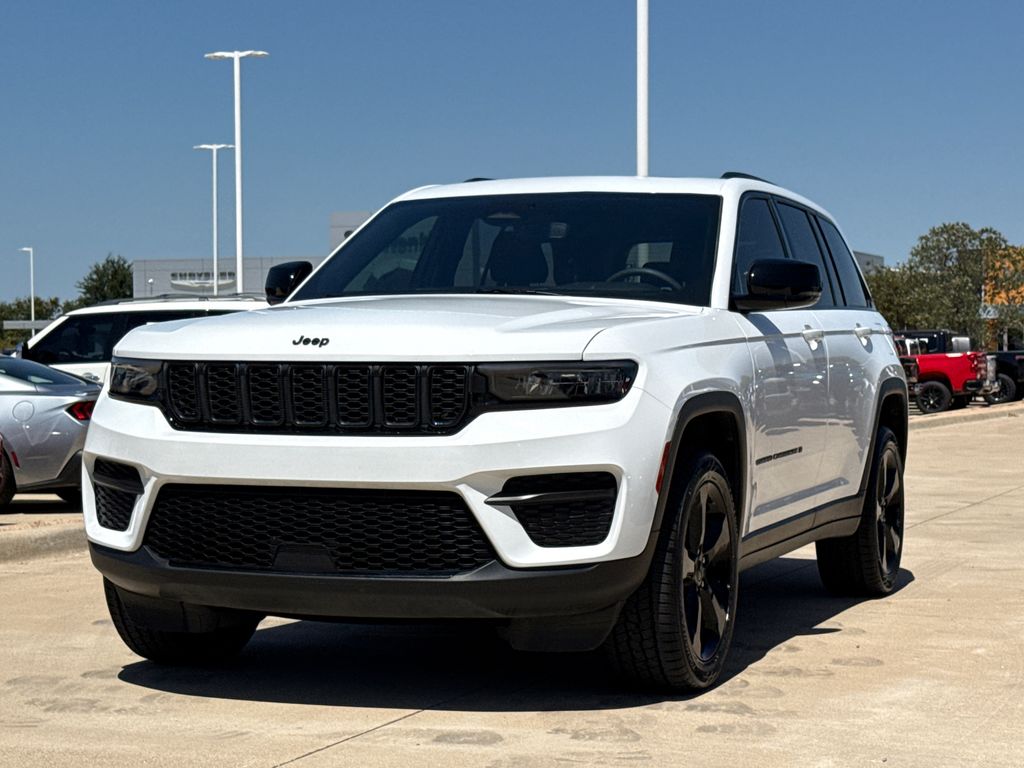 Used 2024 Jeep Grand Cherokee SUV