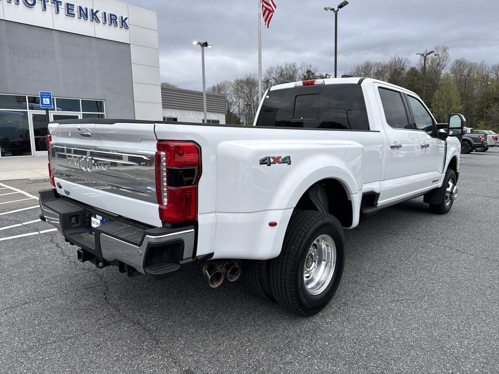 Used 2025 Ford F-350SD Truck