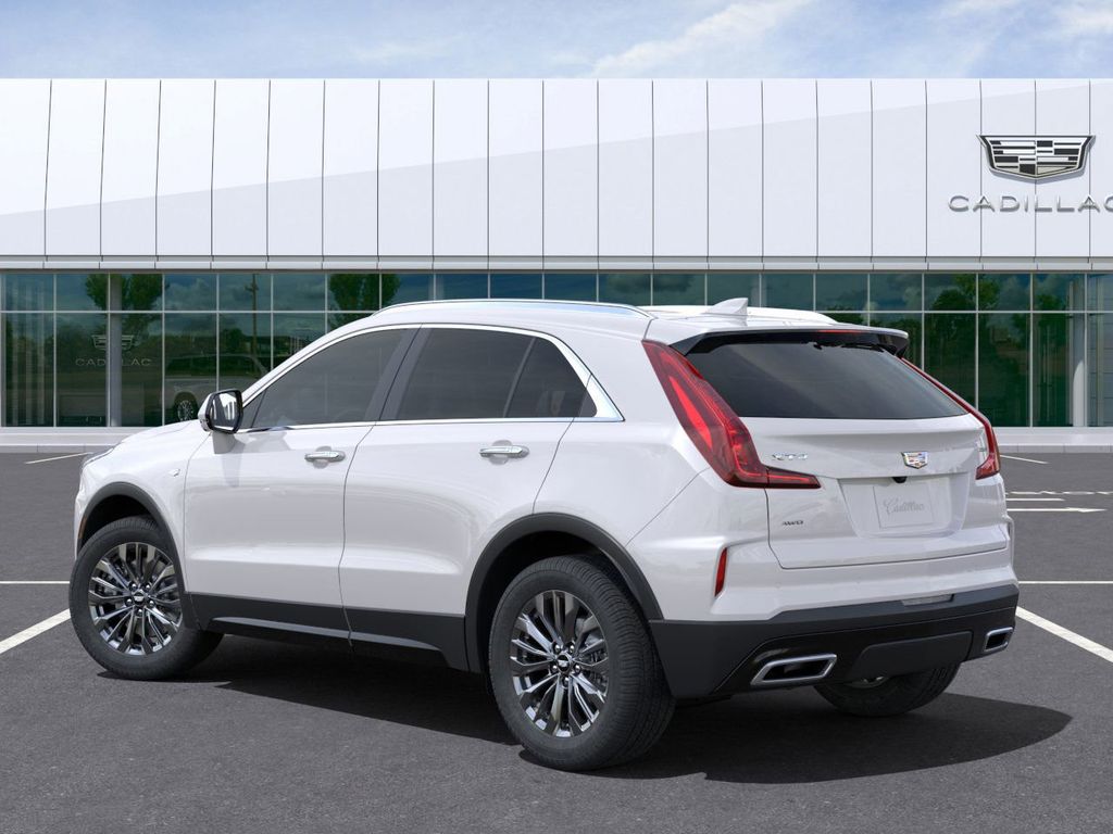 2025 Cadillac XT4 Premium Luxury 3