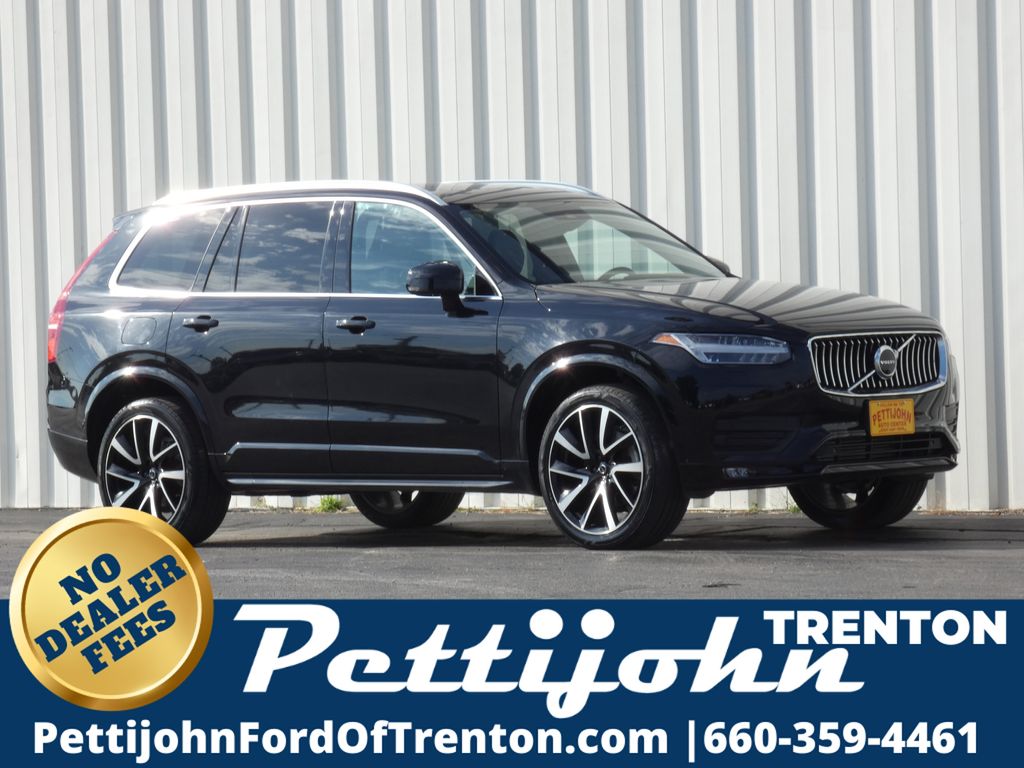 2022 Volvo XC90 T6 Momentum 6-Passenger AWD