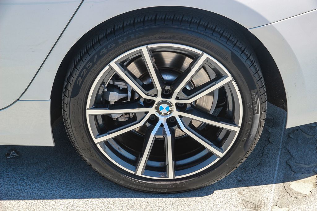 Used 2020 White BMW 330i image 11