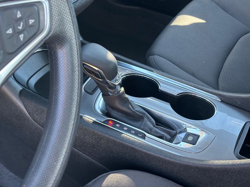 Used Car 2023 Chevrolet Malibu  Lt For Sale Under $20,000 In Austin, Texas