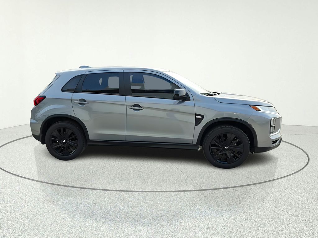 2026 Mitsubishi Outlander Sport 2.0 LE - 7