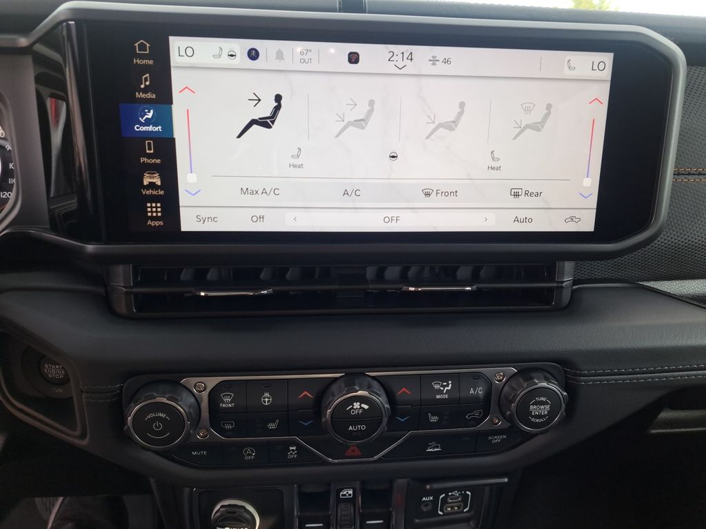 New Car 2025 Jeep Gladiator  Mojave For Sale Under $50,000 In Austin, Texas