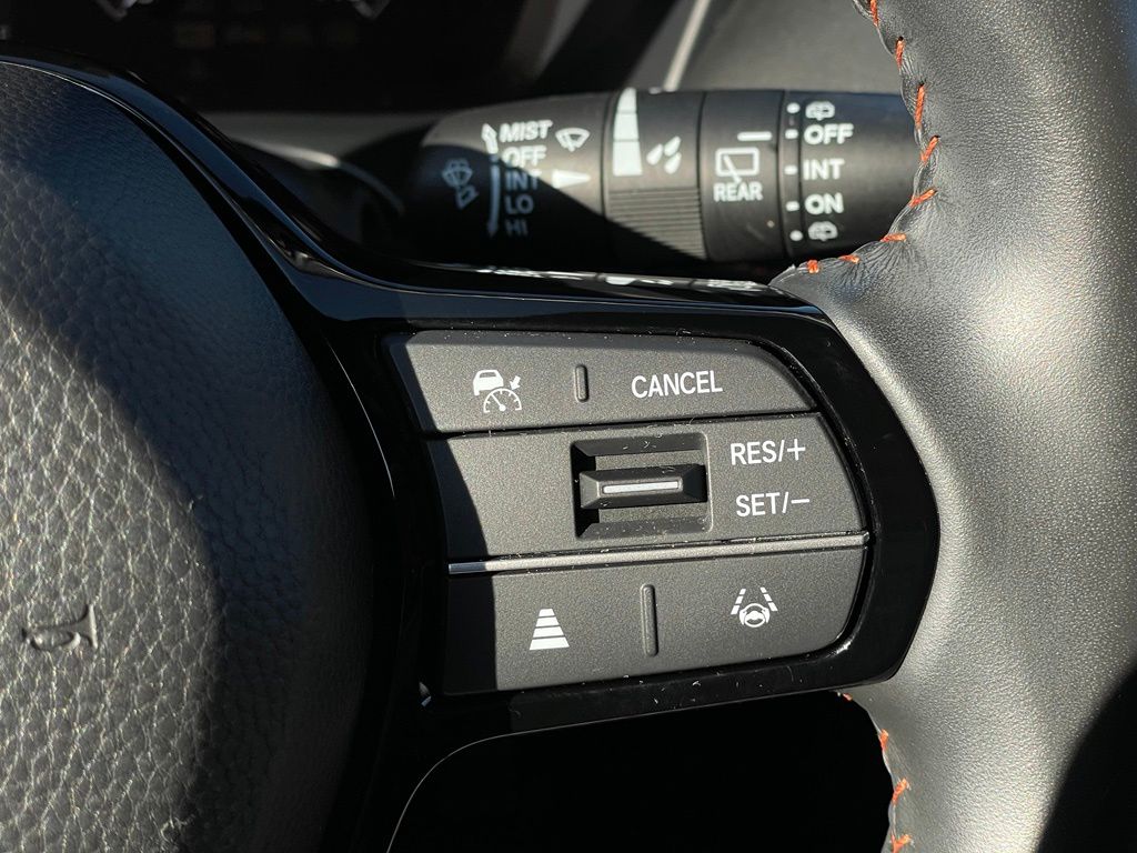 Thumbnail: 2025 Honda HR-V - 13