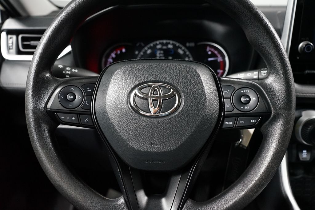 Thumbnail: 2023 Toyota RAV4 - 12