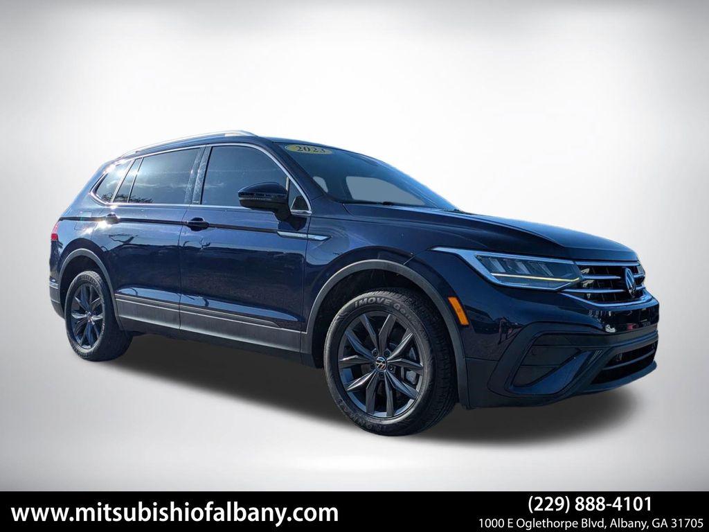 2023 Volkswagen Tiguan 2.0T SE