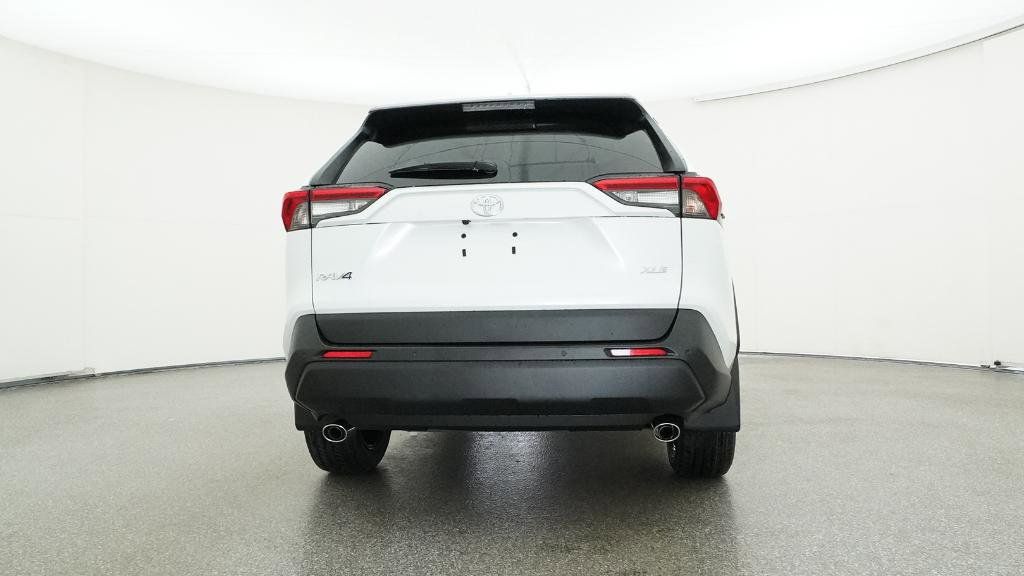 Thumbnail: 2025 Toyota RAV4 - 17