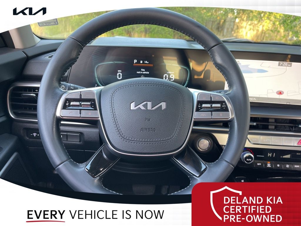 2024 Kia Telluride S - Photo 23