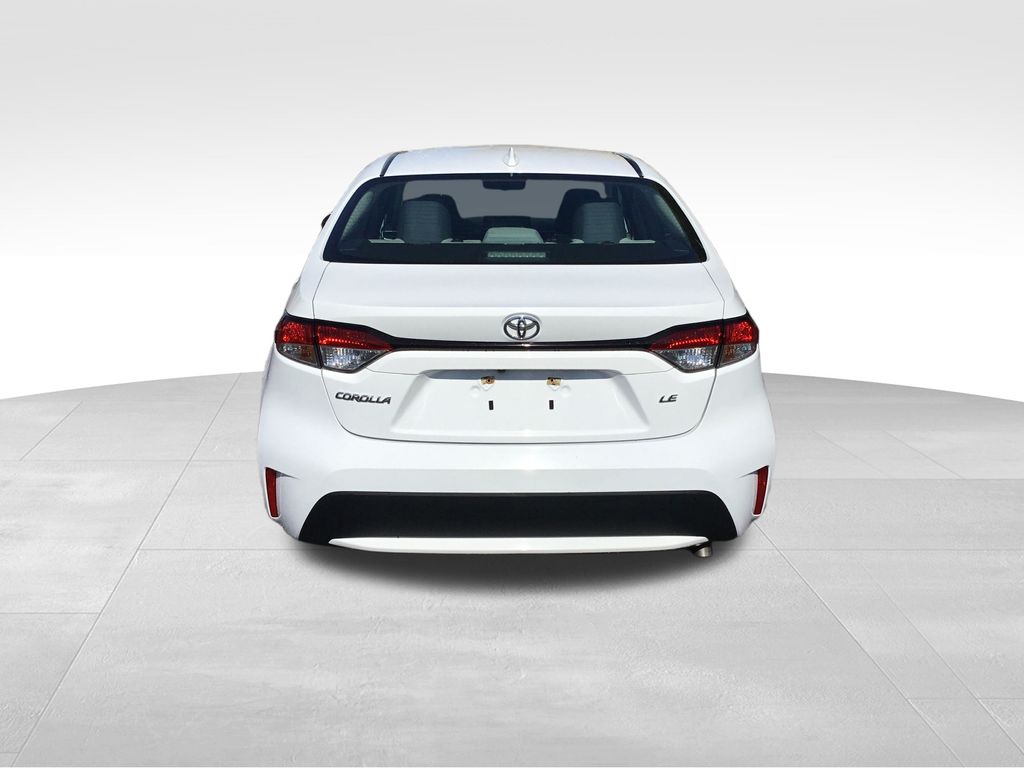 Thumbnail: 2022 Toyota Corolla - 4