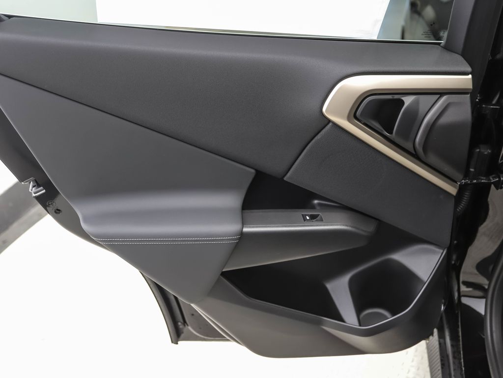 Thumbnail: 2025 BMW X3 - 19