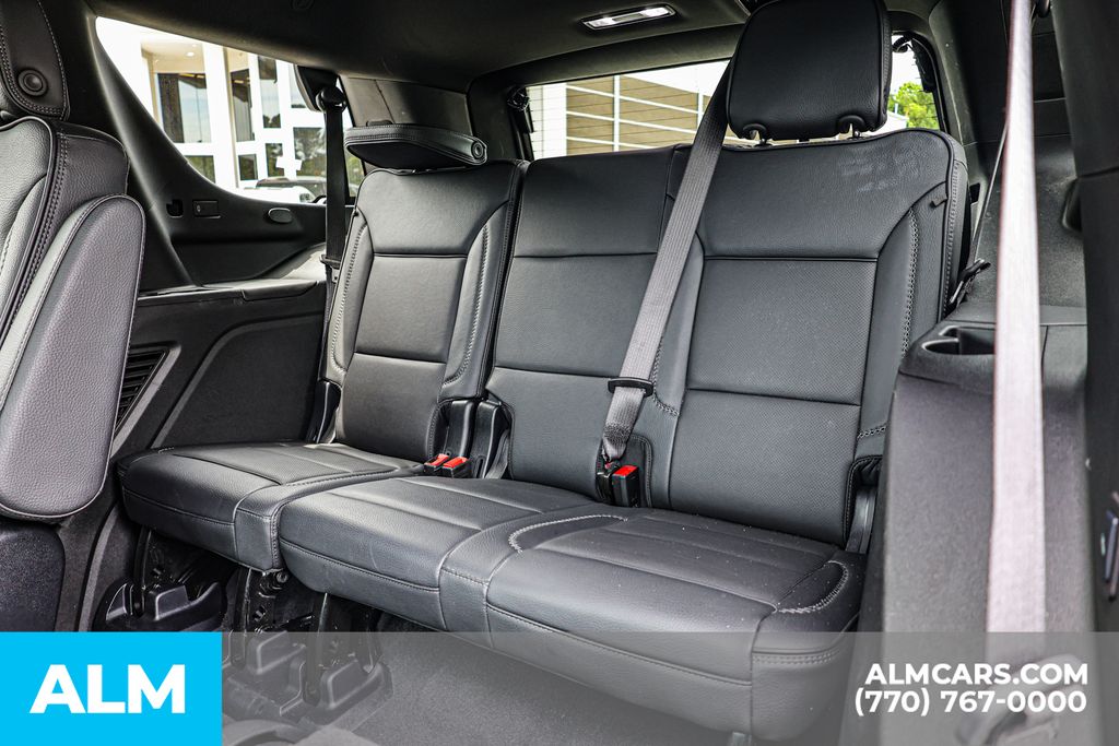 Used 2025 White GMC Denali image 21