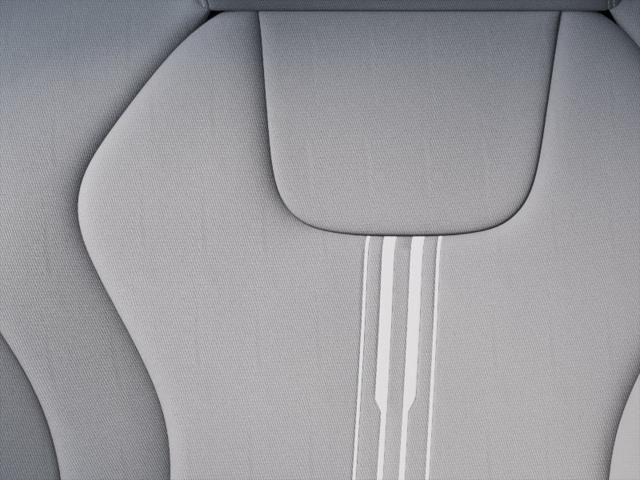 Thumbnail: 2025 Hyundai Elantra - 17