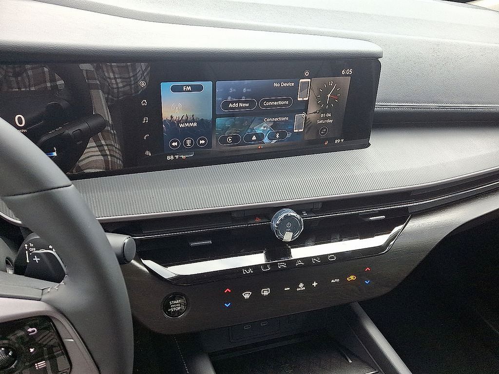 2025 Nissan Murano SV 10