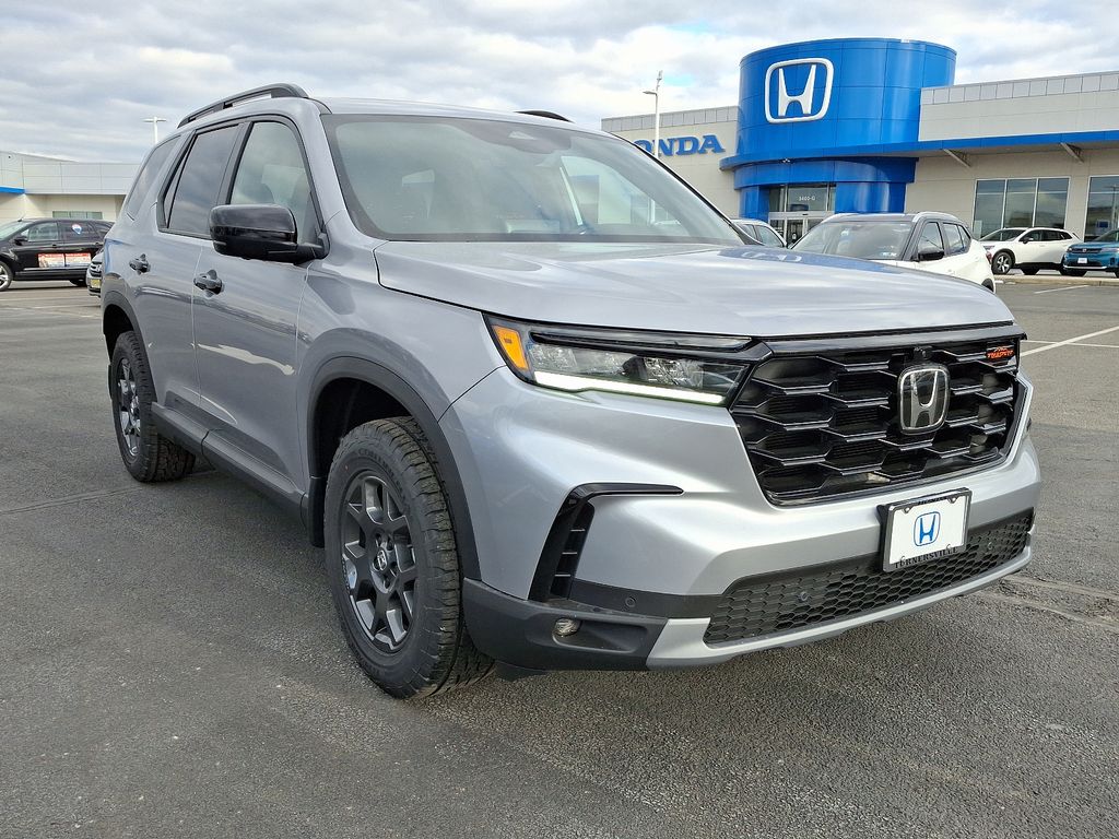 2025 Honda Pilot TrailSport 2