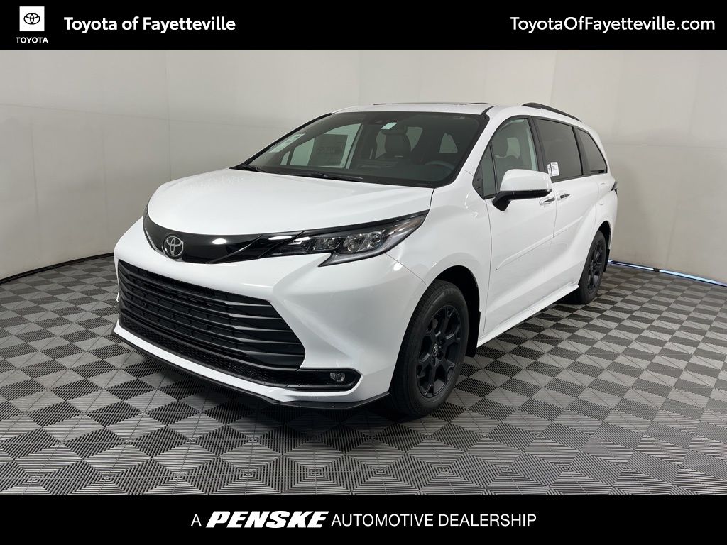 Thumbnail: 2026 Toyota Sienna - 1