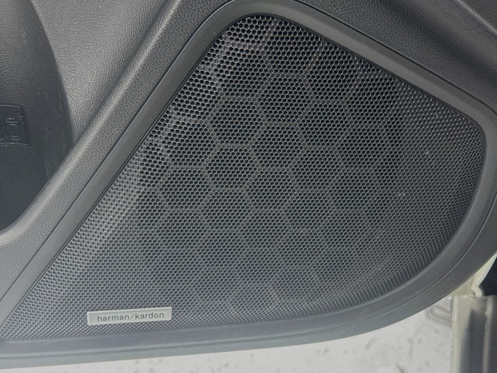 Used Car 2022 Subaru Outback  Limited Xt For Sale Under $25,000 In Austin, Texas