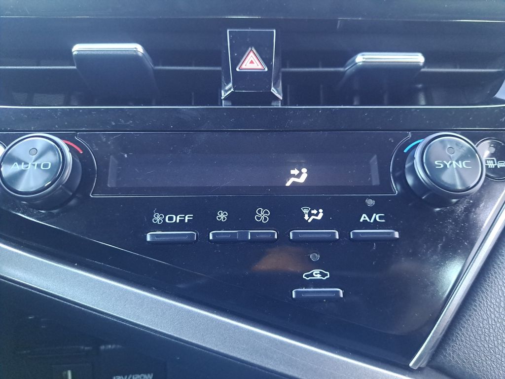 Used Car 2022 Toyota Camry  Se For Sale Under $25,000 In Austin, Texas