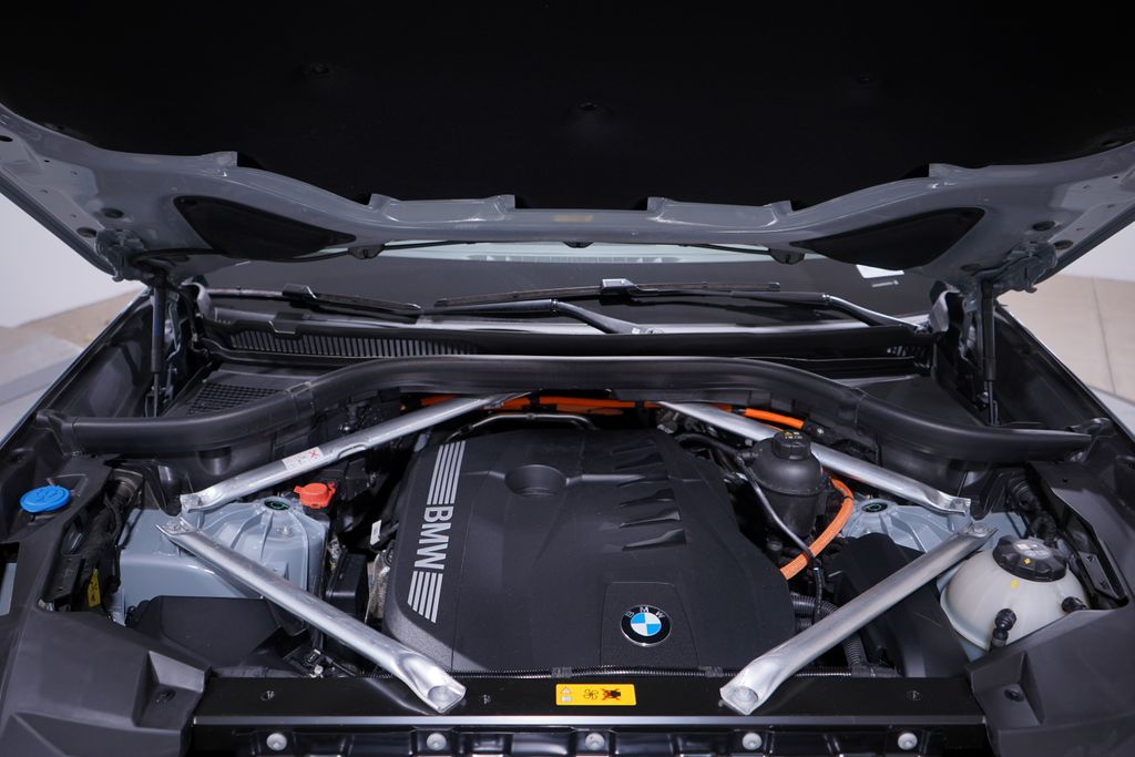 Thumbnail: 2024 BMW X5 - 24