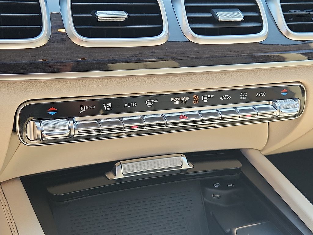 Thumbnail: 2020 Mercedes-Benz GLE - 16