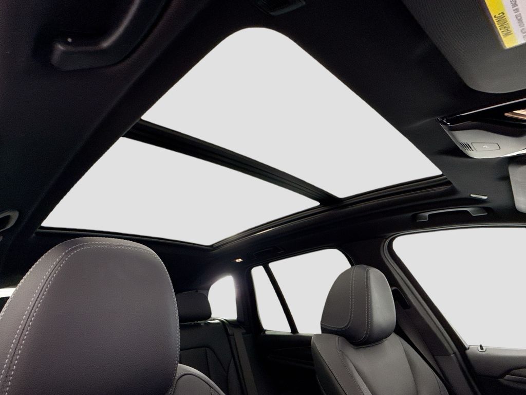 Thumbnail: 2023 BMW X3 - 17