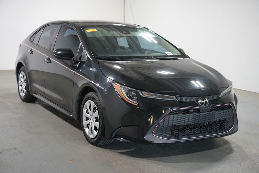 Thumbnail: 2022 Toyota Corolla - 3