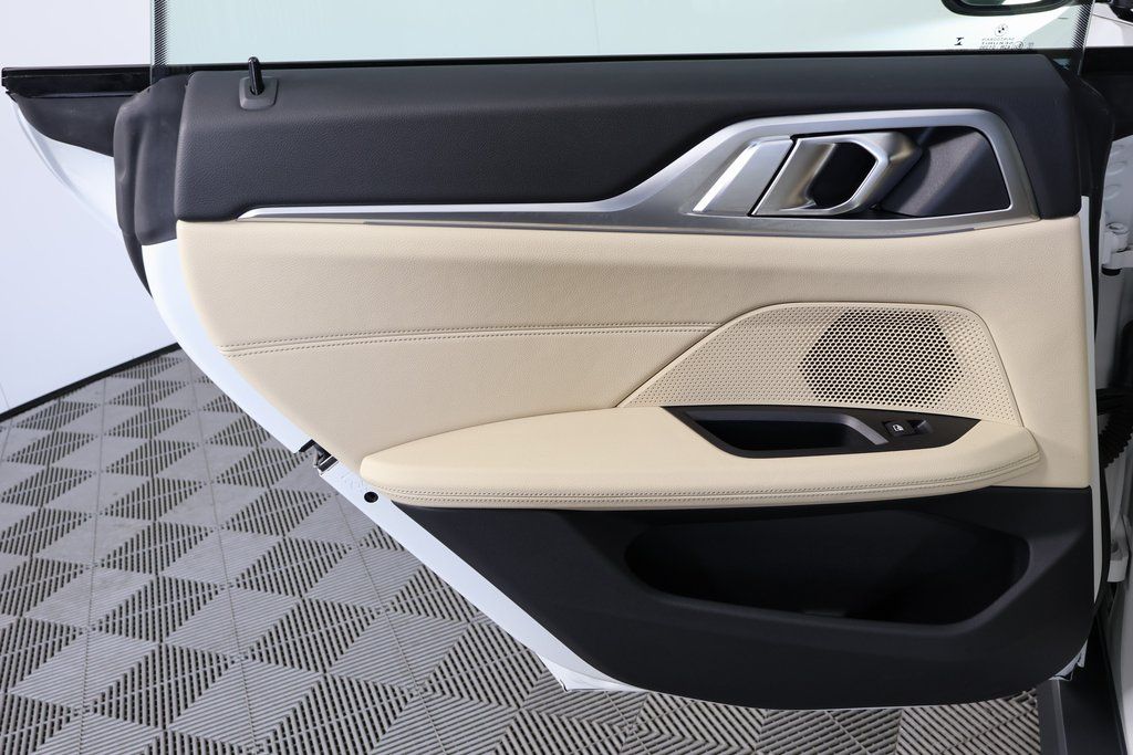 Thumbnail: 2023 BMW i4 - 13