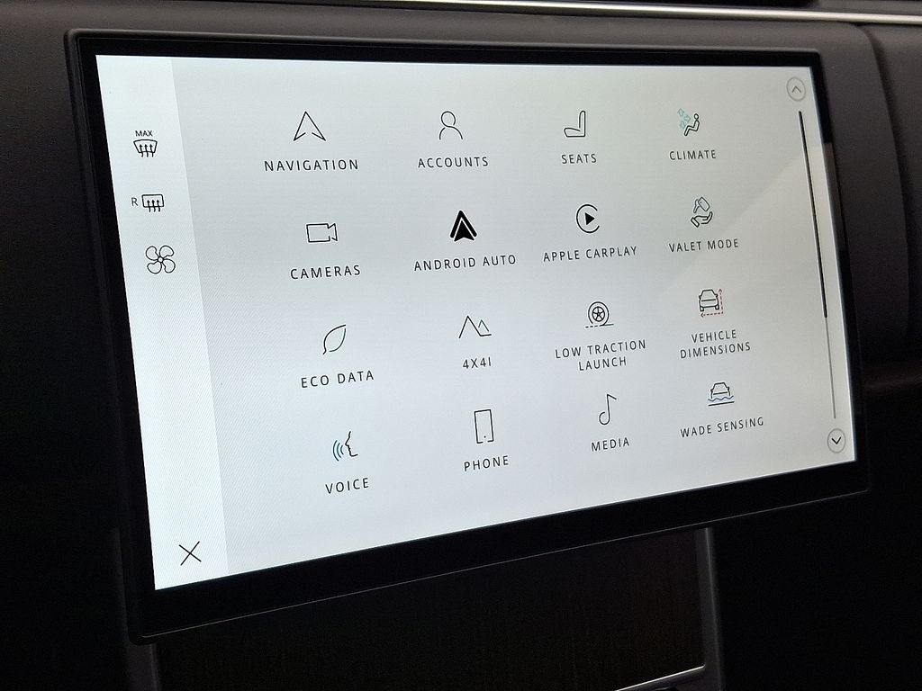 Thumbnail: 2026 Land Rover Range Rover - 19