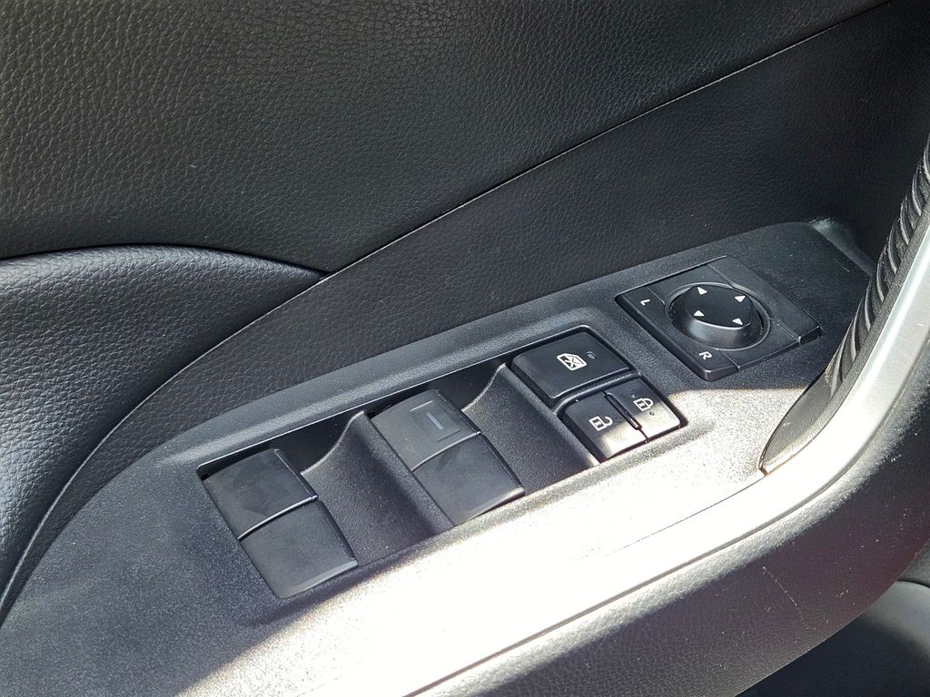 Used Car 2022 Toyota Rav4  Le For Sale Under $25,000 In San Marcos, Texas