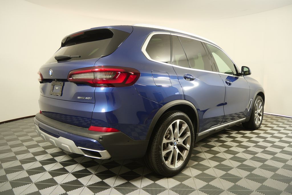 Thumbnail: 2022 BMW X5 - 3