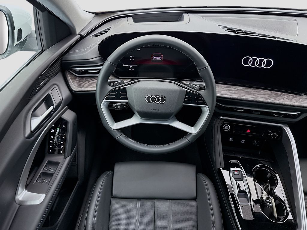 Thumbnail: 2025 Audi Q5 - 11