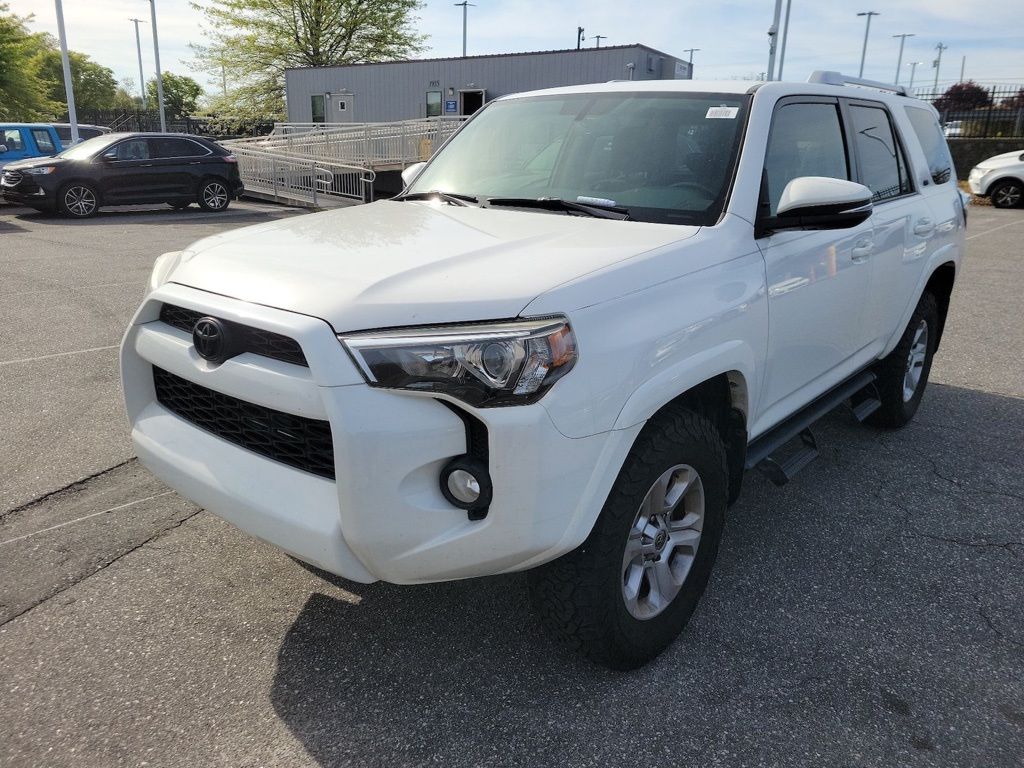 Super White 2018 Toyota 4Runner SR5 Premium 4WD SUV / Crossover Four-Wheel Drive 5-Speed Automatic Overdrive