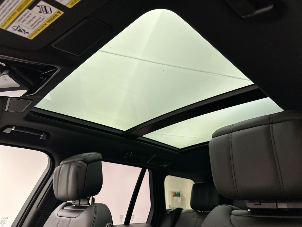 2022 Land Rover Range Rover Westminster 11