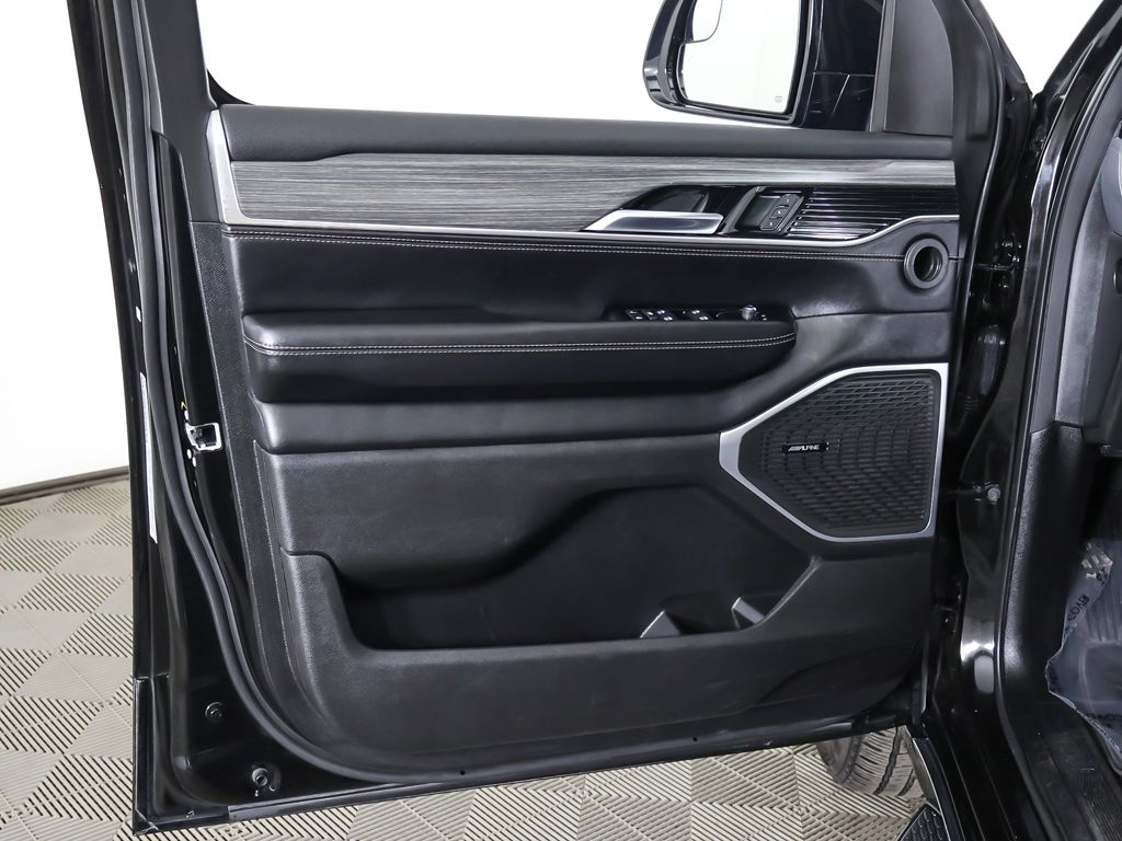 Used 2023 Black Jeep Series II image 26
