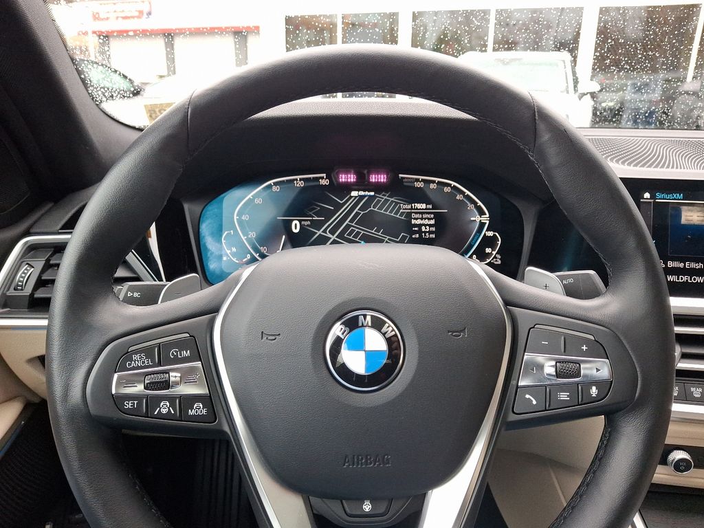 2021 BMW 3 Series 330e xDrive 18