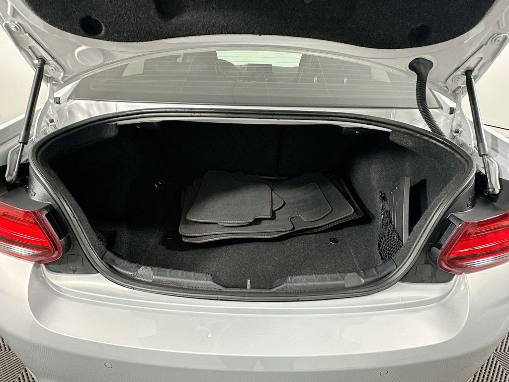 Thumbnail: 2020 BMW M2 - 26