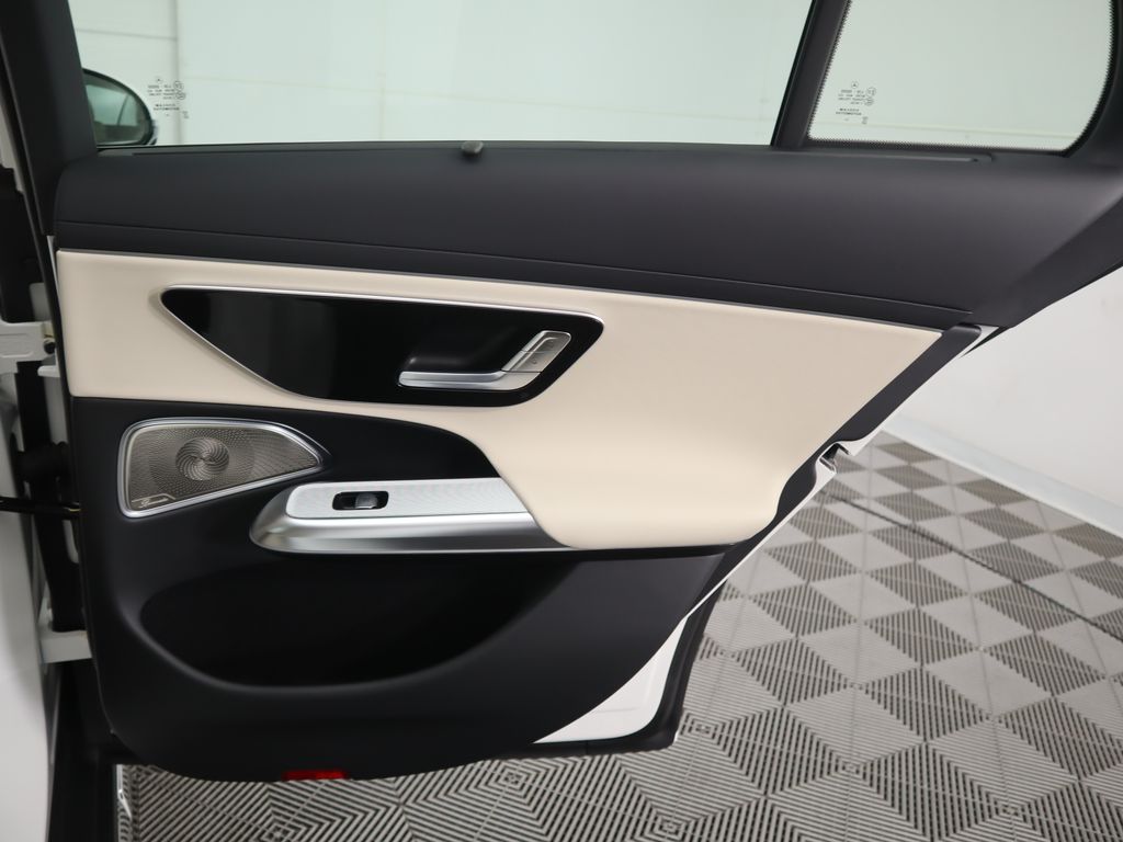 Thumbnail: 2026 Mercedes-Benz E-Class - 29