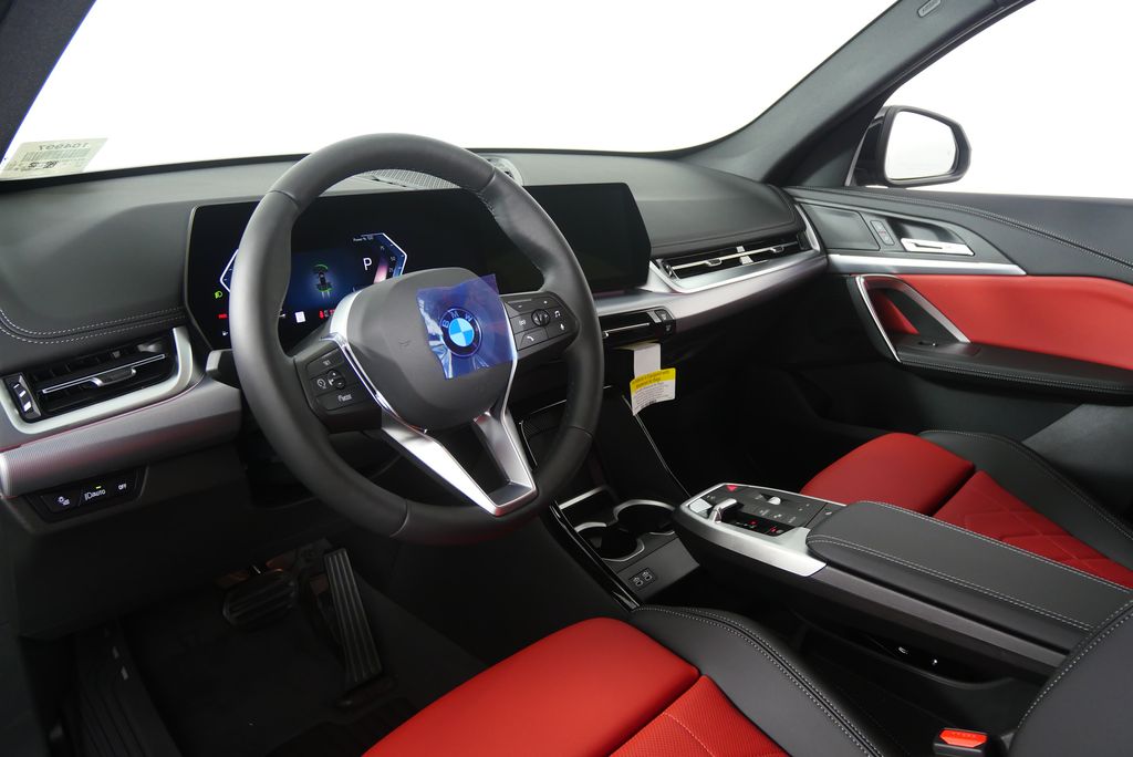 Thumbnail: 2025 BMW X1 - 12