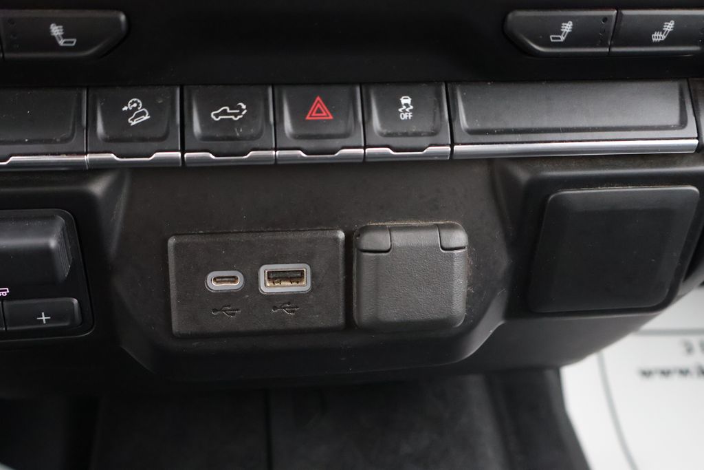 Thumbnail: 2022 Chevrolet Silverado 2500 - 29