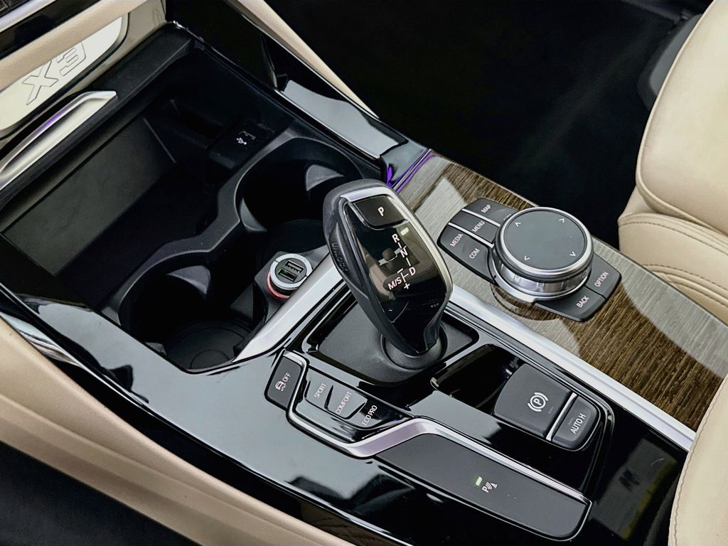 Thumbnail: 2019 BMW X3 - 17