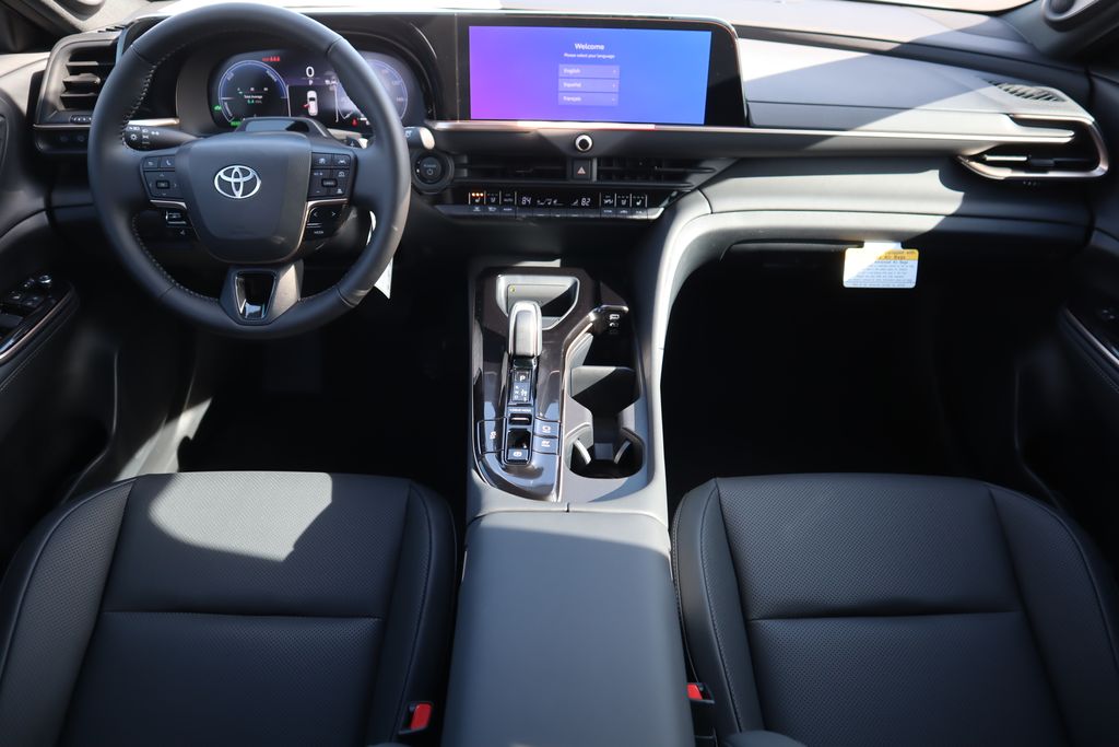 Thumbnail: 2026 Toyota Crown Signia - 13