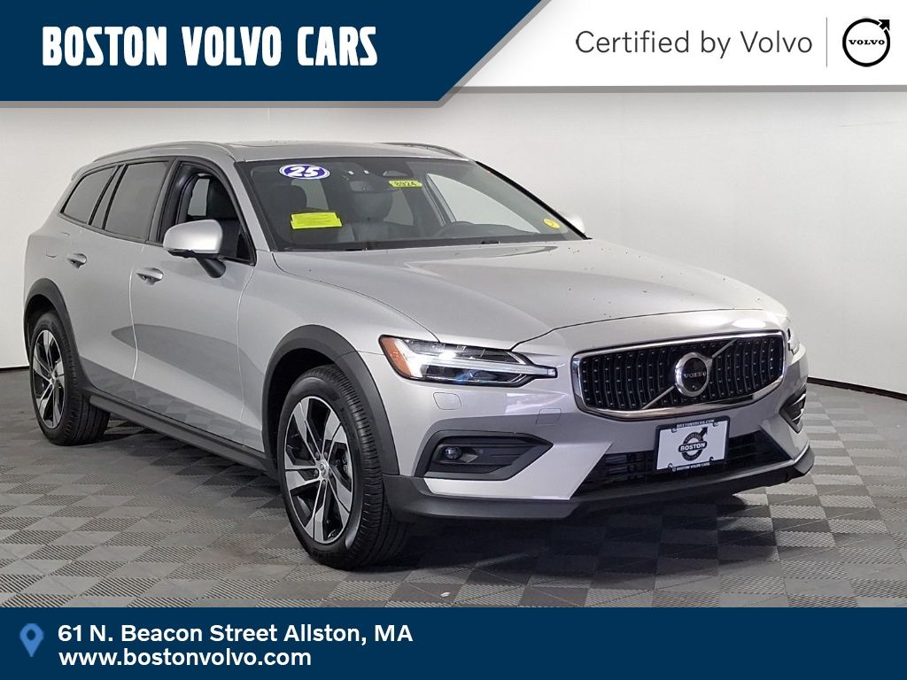Silver Dawn Metallic 2025 Volvo V60 Cross Country B5 Plus AWD Wagon All-Wheel Drive Automatic