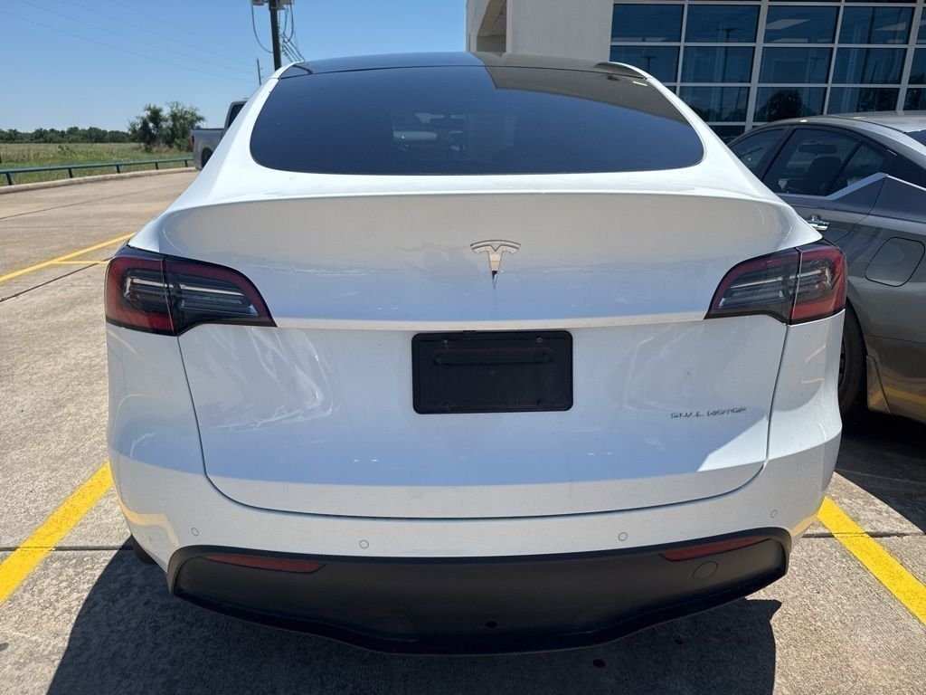2021 Tesla Model Y Long Range White at AutoSavvy Houston Northwest