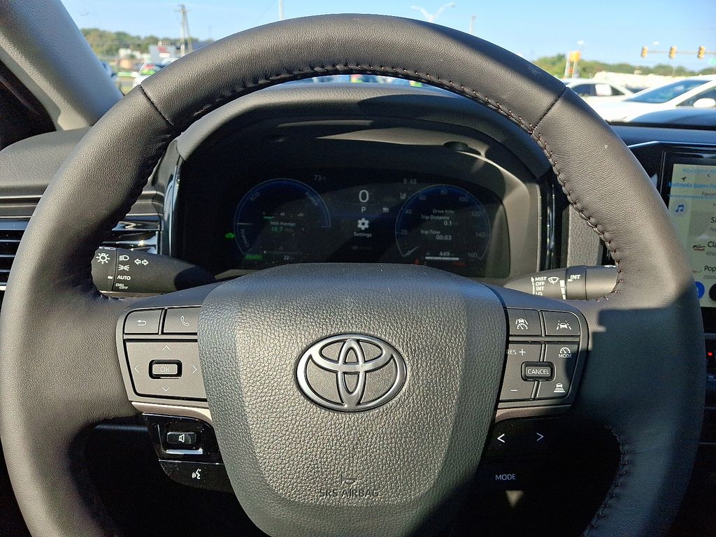 Thumbnail: 2025 Toyota Camry - 20