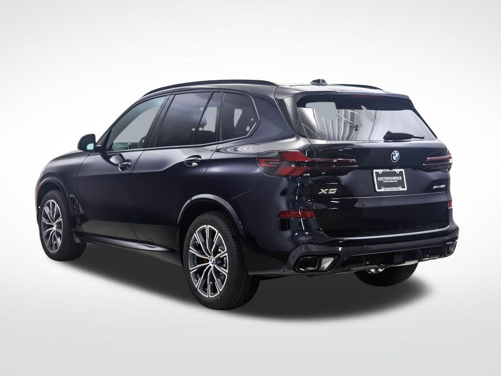 Thumbnail: 2026 BMW X5 - 3