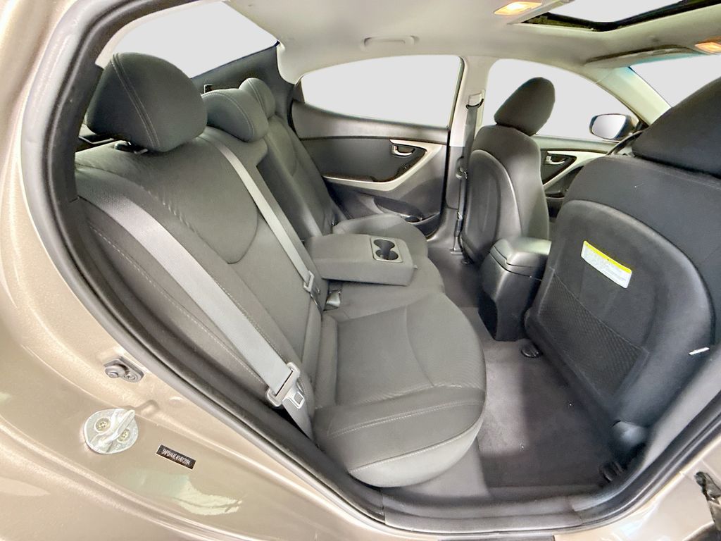 Thumbnail: 2015 Hyundai Elantra - 22