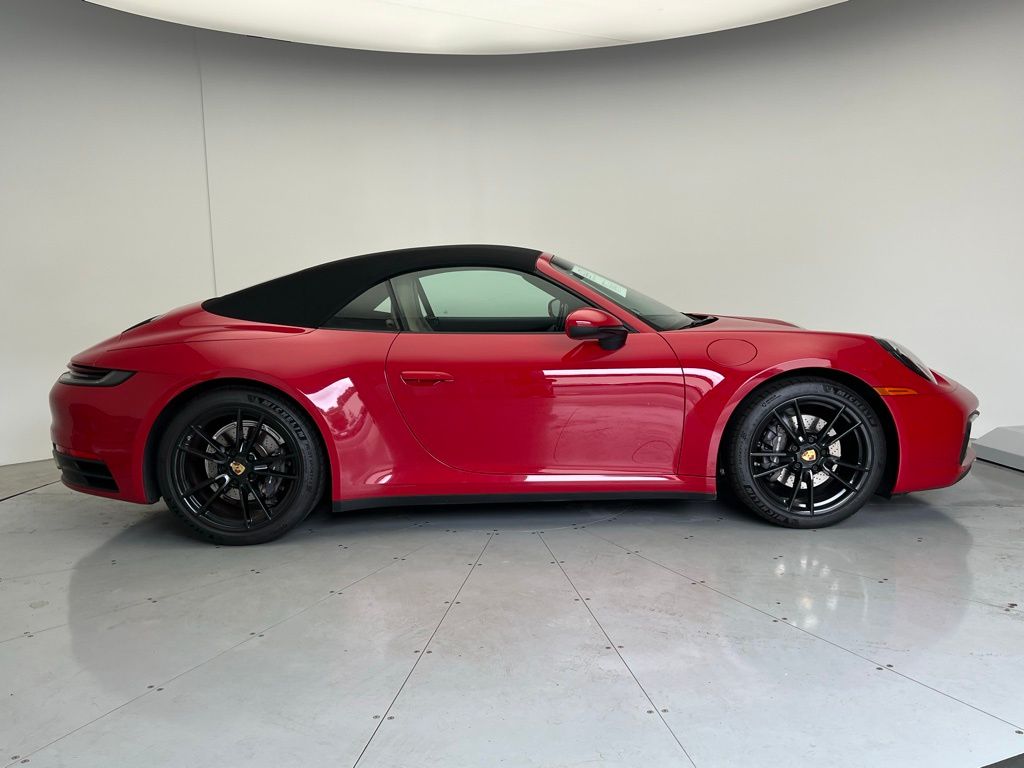 Thumbnail: 2021 Porsche 911 - 32